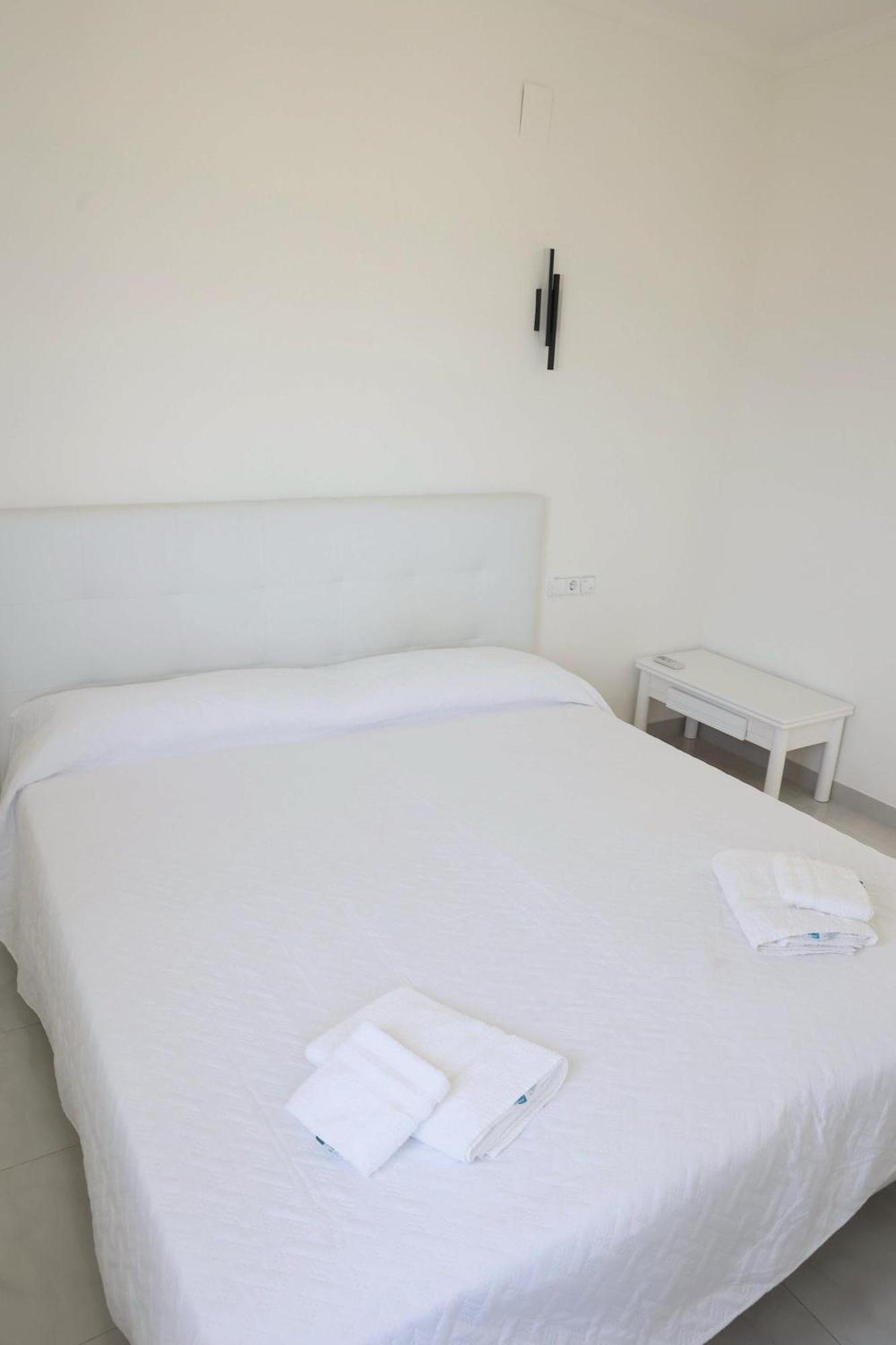 Chalet En La Playa Con Piscina Privada - Holavivienda Inmobiliaria 德尼亚 外观 照片
